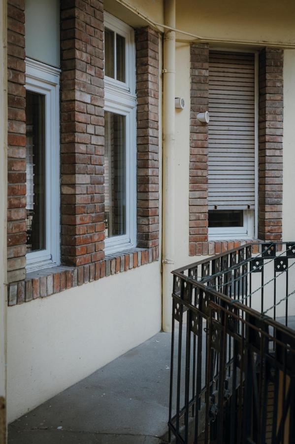 Dozsa Apartman แซแก็ด ภายนอก รูปภาพ